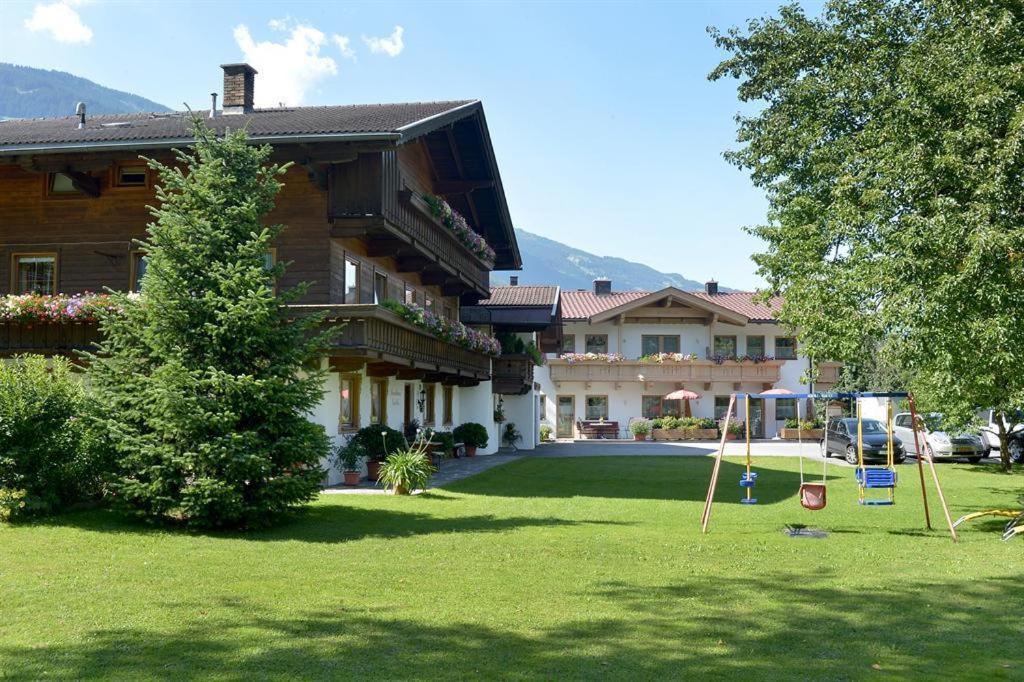 Landhaus Gredler مايرهوفن المظهر الخارجي الصورة